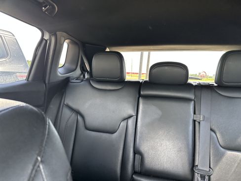 Used 2024 Jeep Compass Limited AWD/4WD image 16