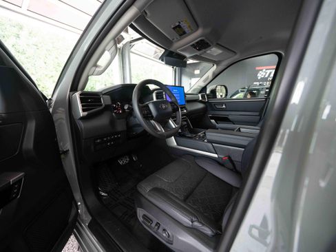 Used 2023 Toyota Tundra Limited w/ TRD Off-Road Package AWD/4WD image 8