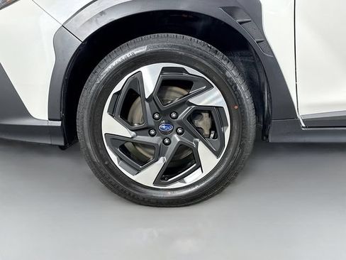 Used 2024 Subaru Crosstrek 2.5i Limited AWD/4WD image 35
