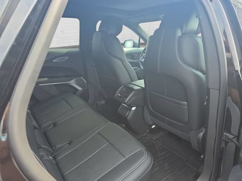 Certified 2024 Cadillac Lyriq Luxury AWD/4WD image 11