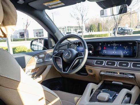New 2026 Mercedes-Benz GLE 580 4MATIC image 19