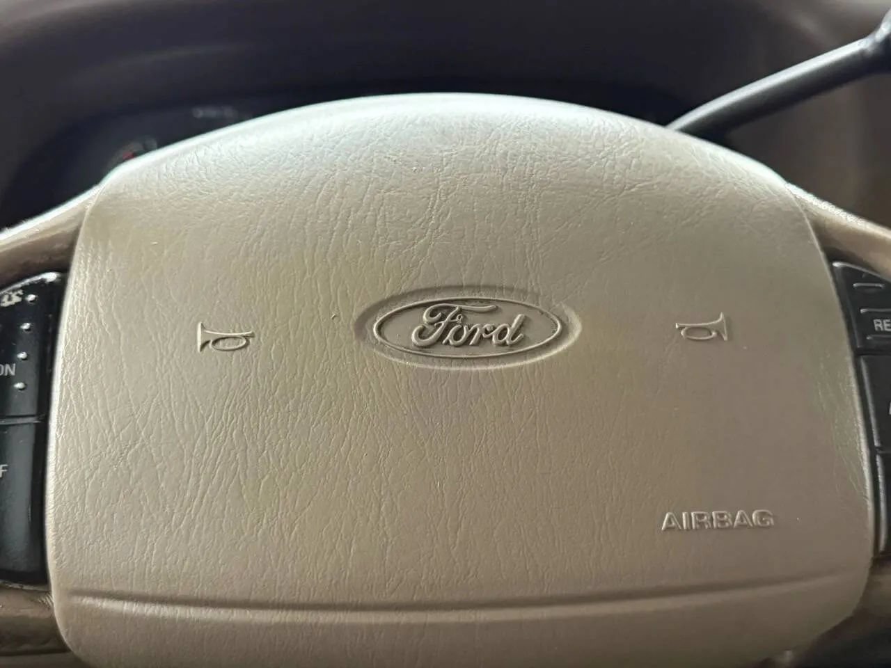 Used 2000 Ford F250 4x4 SuperCab Super Duty image 26