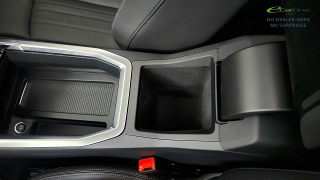 Used 2024 Audi Q8 e-tron Premium AWD/4WD image 78