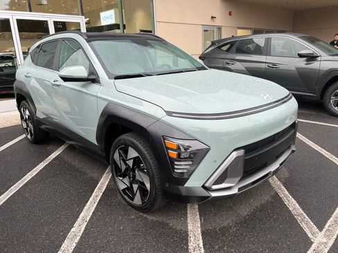 Used 2024 Hyundai Kona Limited AWD/4WD image 1
