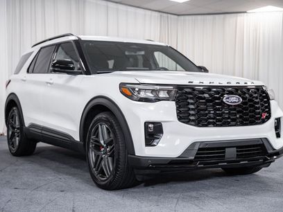 Used 2025 Ford Explorer ST w/ Sun And Sound Package
