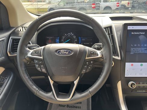 Used 2024 Ford Edge SEL w/ Convenience Package image 21