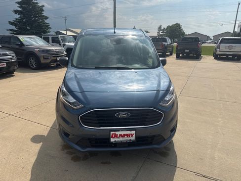 Used 2022 Ford Transit Connect XLT image 8