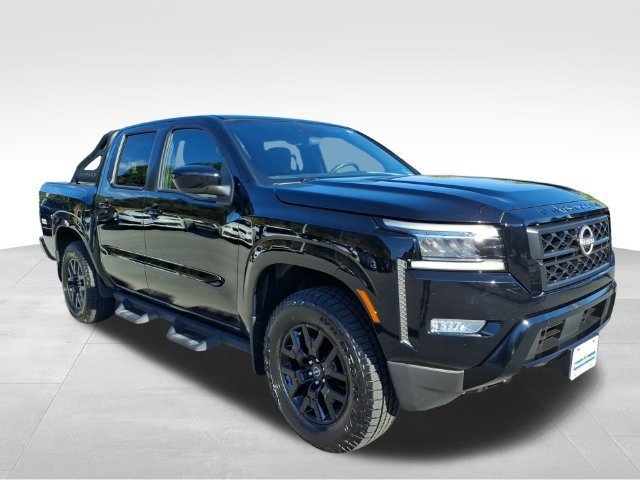 Used 2023 Nissan Frontier SV w/ Midnight Edition Package AWD/4WD image 14