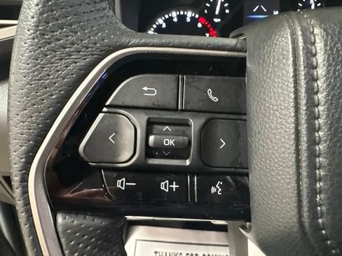 Used 2022 Toyota Tundra SR5 AWD/4WD image 23