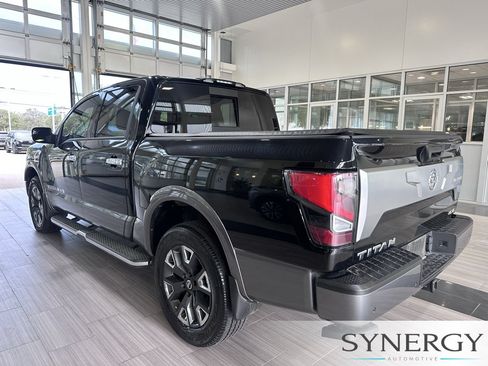 Used 2020 Nissan Titan Platinum Reserve w/ Moonroof Package AWD/4WD image 20