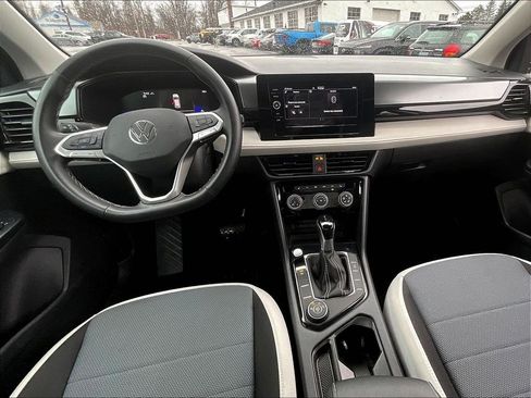 Used 2025 Volkswagen Taos S AWD/4WD image 21
