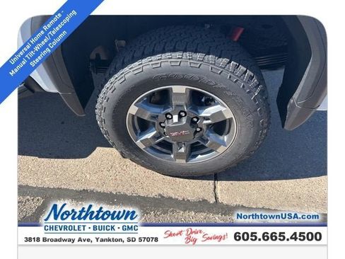 New 2026 GMC Sierra 2500 SLT w/ SLT Premium Package image 11