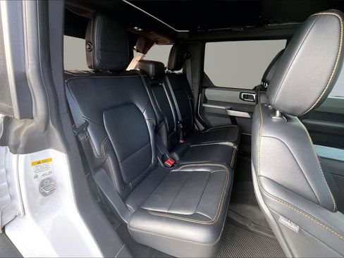 Used 2021 Ford Bronco Badlands image 20