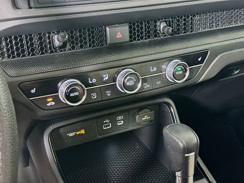 Certified 2024 Honda CR-V EX image 14