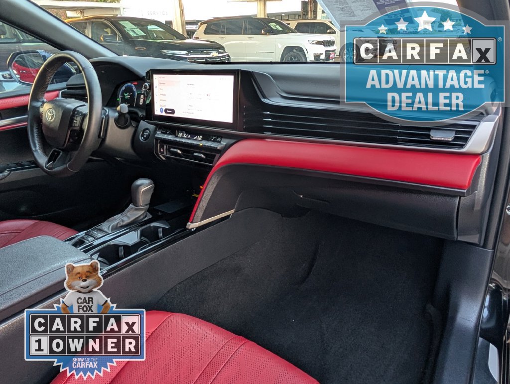 Used 2025 Toyota Camry XSE FWD image 21