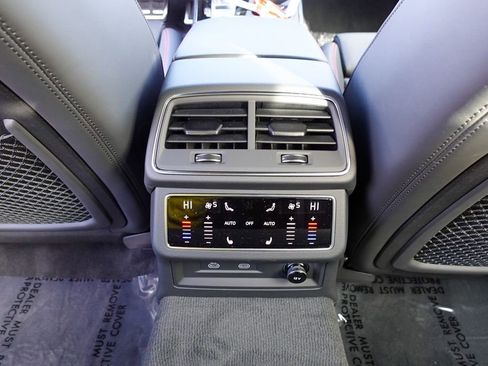 New 2025 Audi S6 Premium Plus image 27