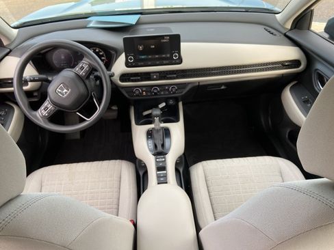 Used 2024 Honda HR-V LX image 45