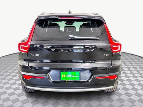 Used 2022 Volvo XC40 T5 Inscription w/ Advanced Package image 8