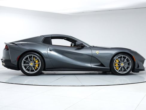 Certified 2022 Ferrari 812 GTS image 11