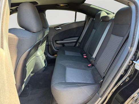 Used 2022 Dodge Charger Scat Pack w/ Driver Convenience Group image 15