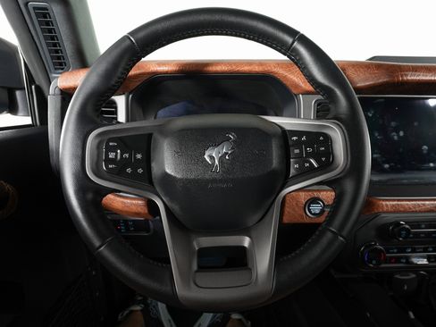 Used 2025 Ford Bronco Big Bend image 17