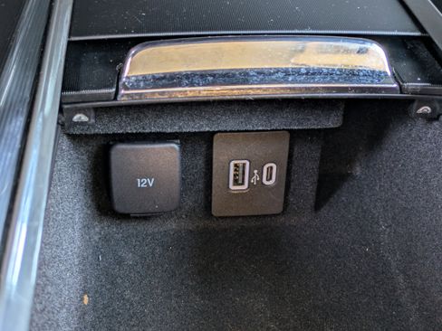 Used 2020 Lincoln Corsair FWD w/ Premium Package image 31