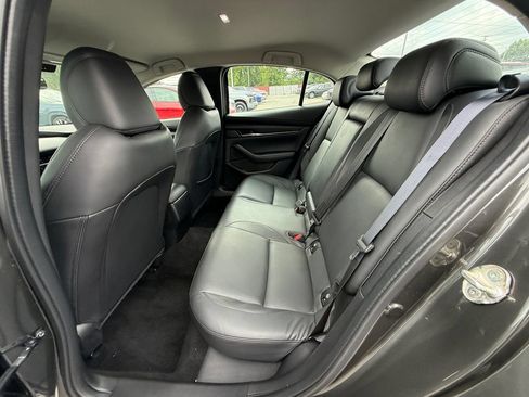 Used 2023 MAZDA MAZDA3 s FWD image 23