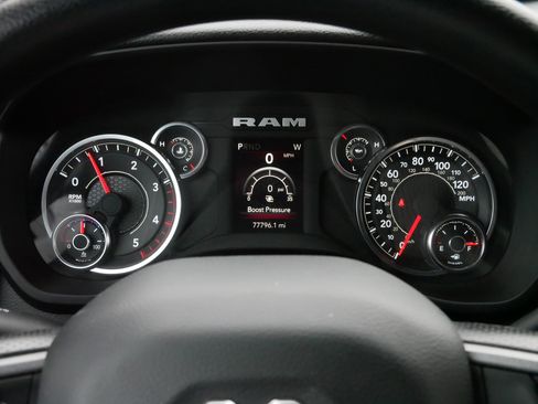 Used 2024 RAM 3500 Tradesman w/ Chrome Appearance Group image 21