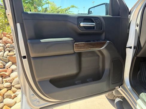 Used 2022 GMC Sierra 1500 Elevation AWD/4WD image 14