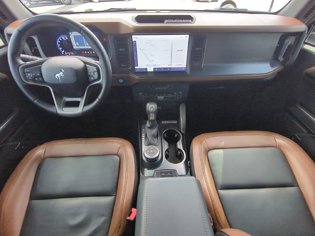 Used 2024 Ford Bronco Outer Banks AWD/4WD image 17
