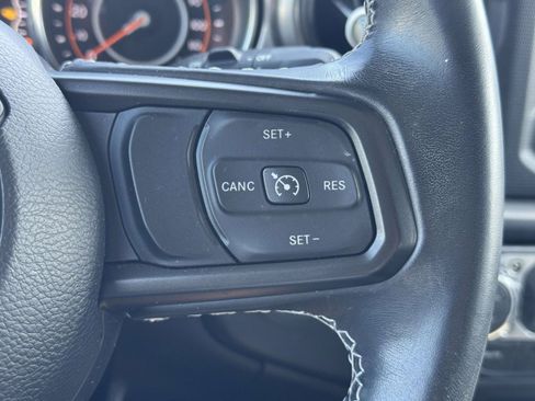 Used 2021 Jeep Wrangler Unlimited Sport AWD/4WD image 22