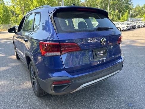 Used 2023 Volkswagen Taos S w/ Driver Assistance Package image 14