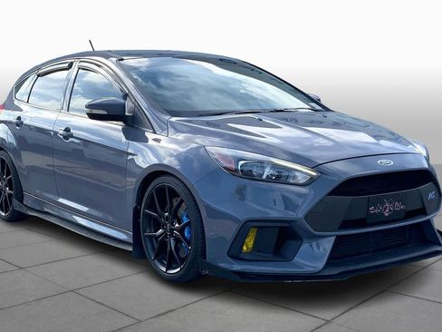 Used 2016 Ford Focus RS image 3