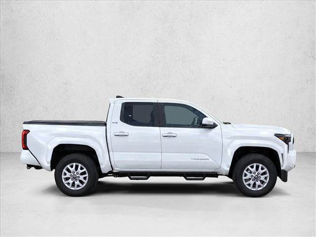 Certified 2025 Toyota Tacoma SR5 AWD/4WD image 8