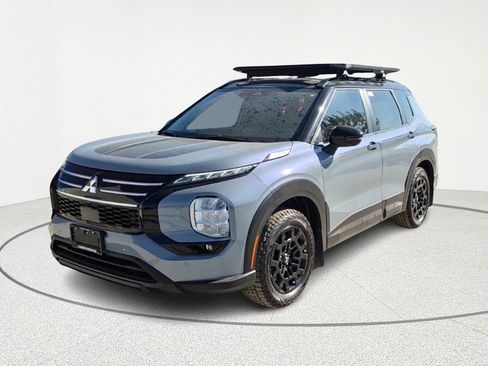 New 2025 Mitsubishi Outlander SE AWD/4WD image 1