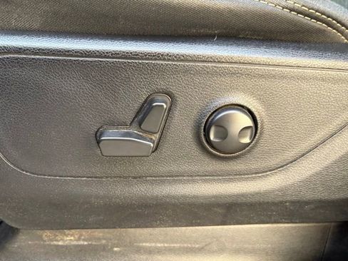 Used 2022 RAM 1500 Big Horn image 25