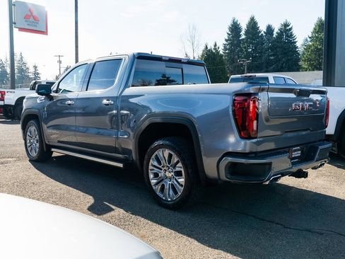 Used 2022 GMC Sierra 1500 Denali w/ Denali Premium Package image 4