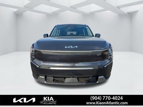 New 2026 Kia EV9 Wind AWD/4WD image 10
