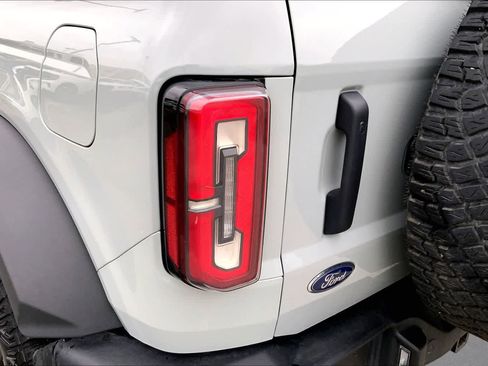 Certified 2023 Ford Bronco Wildtrak AWD/4WD image 23