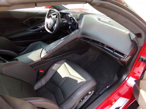 Used 2024 Chevrolet Corvette Z06 RWD image 27
