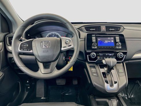 Used 2018 Honda CR-V LX image 2