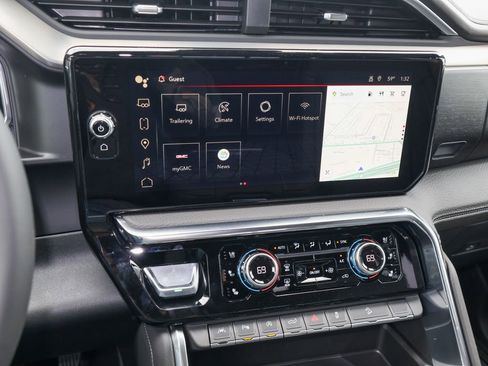 New 2026 GMC Sierra 1500 Denali w/ Technology Package AWD/4WD image 15