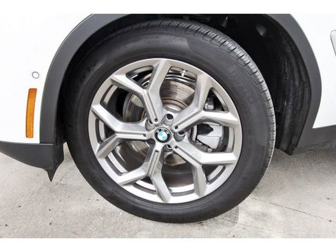 Used 2024 BMW X3 sDrive30i w/ Premium Package w/ZPA RWD image 30