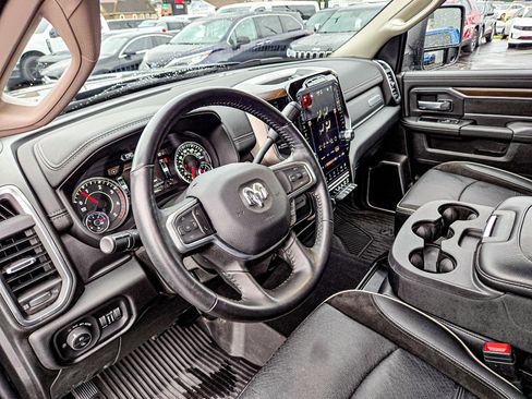 Used 2024 RAM 3500 Laramie image 9