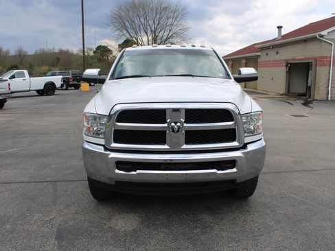 Used 2018 RAM 2500 Tradesman w/ Chrome Appearance Group image 8