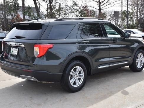 Certified 2023 Ford Explorer XLT w/ Equipment Group 202A image 7