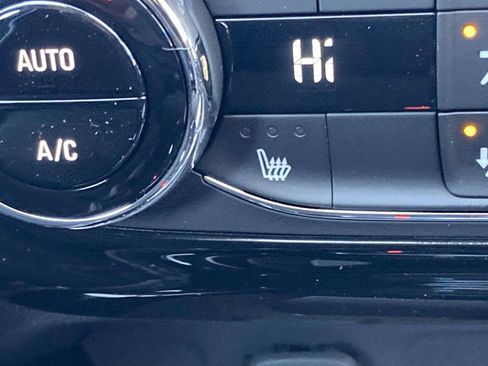 New 2026 Chevrolet Trax LT image 19