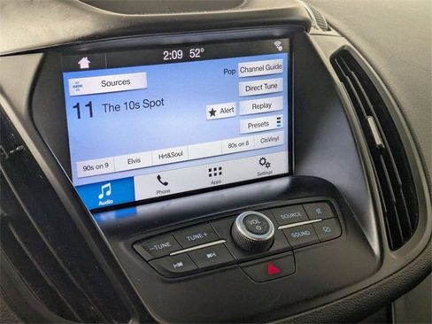 Used 2019 Ford Escape SE image 21