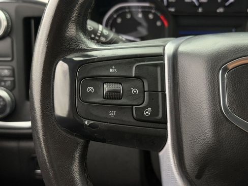 Used 2023 Chevrolet Silverado 1500 LT AWD/4WD image 16