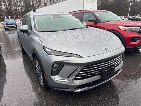 Used 2025 Buick Envision Preferred image 4